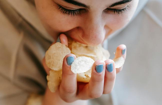 Objadam się BED binge eating disorder